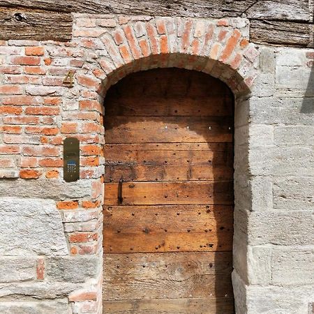 Apartmán Domus Acaja Pinerolo Exteriér fotografie